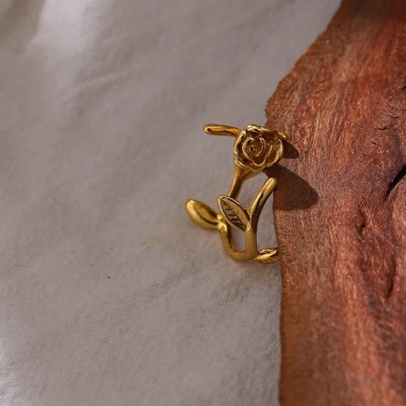 NEW 18K Gold Plated Rose Flower Leaf Ring - Picture 4 of 5